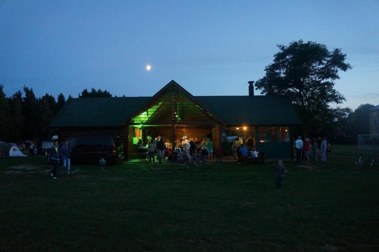 Nalu Glamp Hotel Ujście-Darłowskie Buitenkant foto