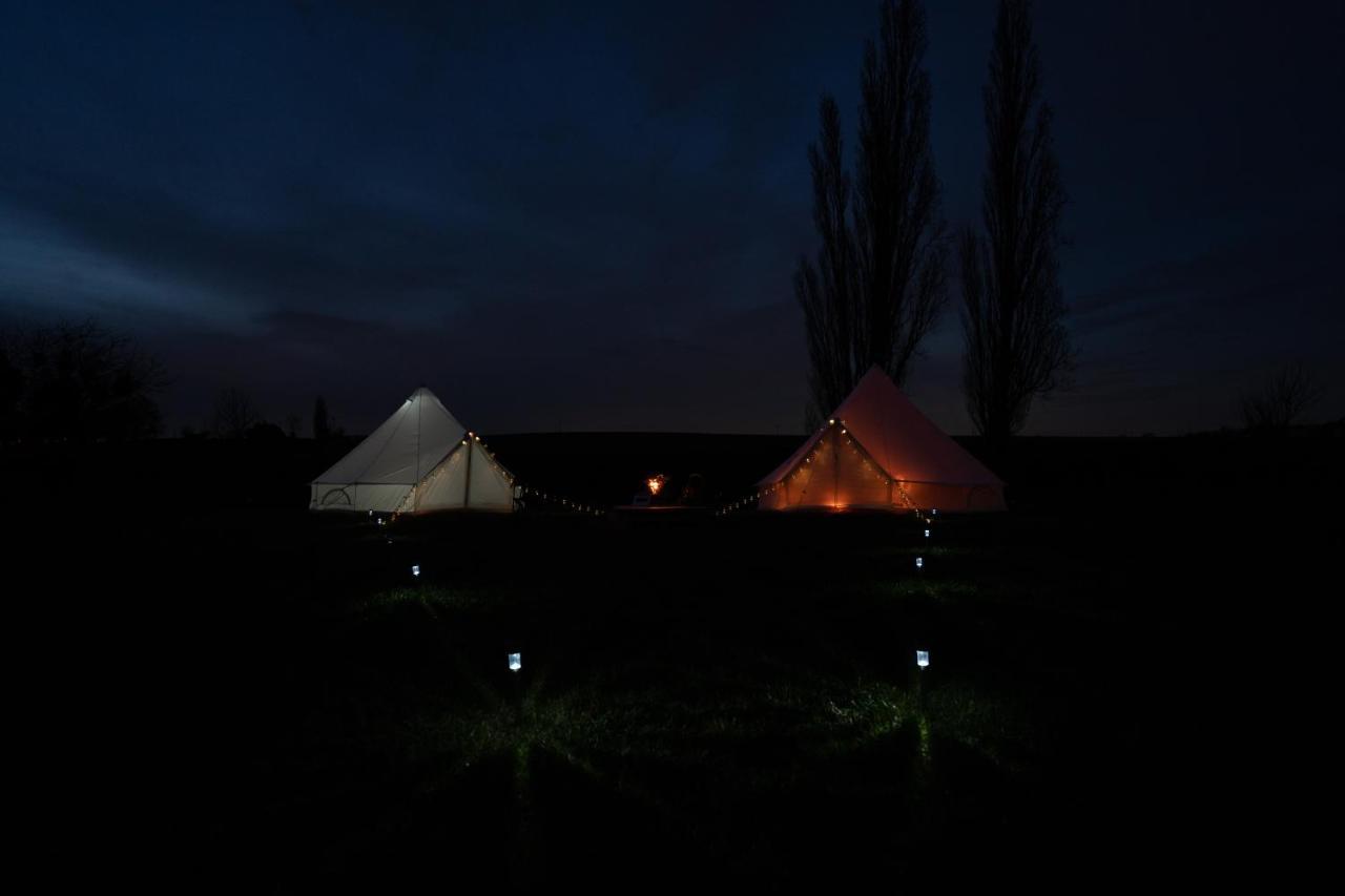 Nalu Glamp Hotel Ujście-Darłowskie Buitenkant foto