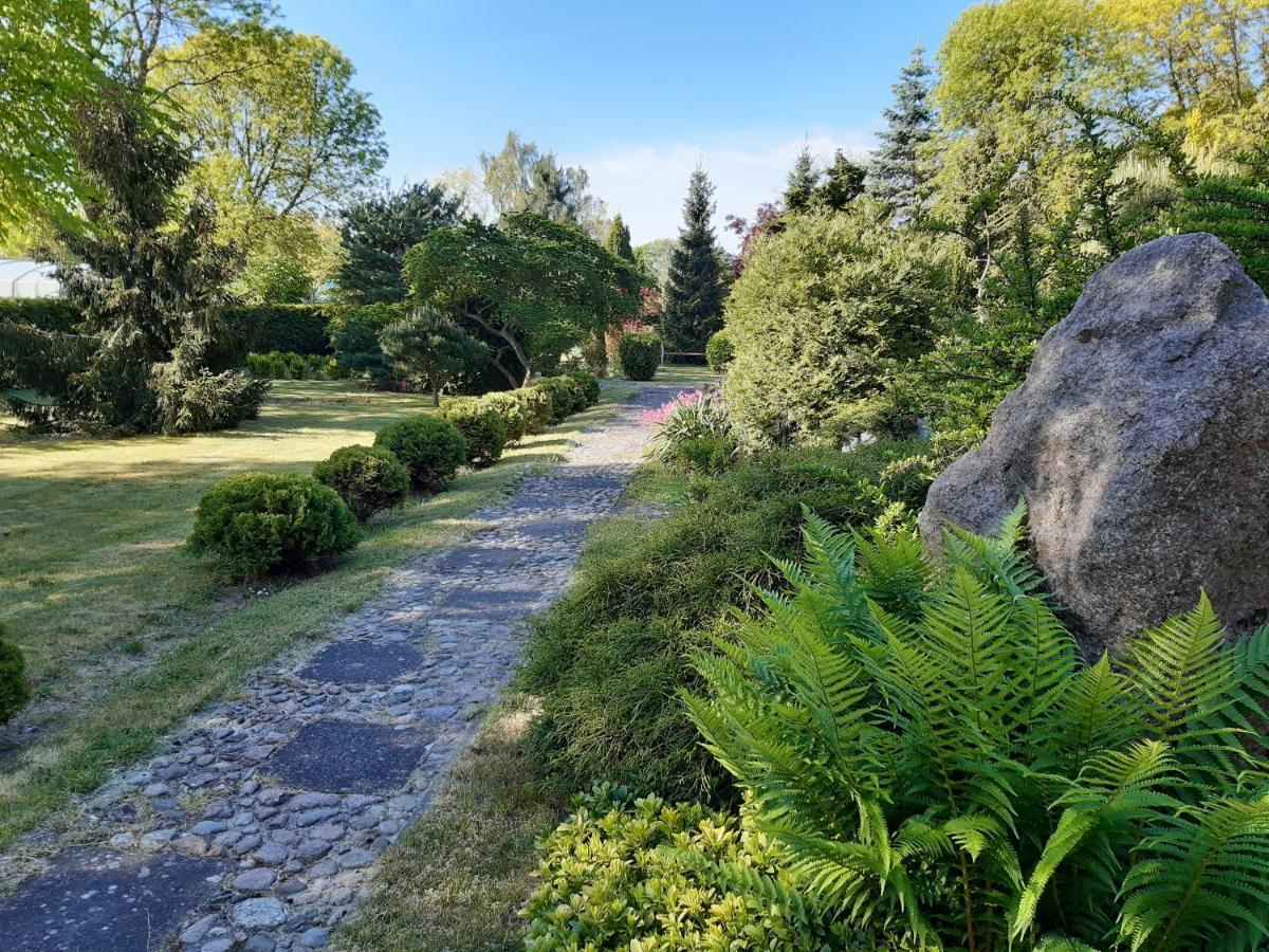 Nalu Glamp Hotel Ujście-Darłowskie Buitenkant foto
