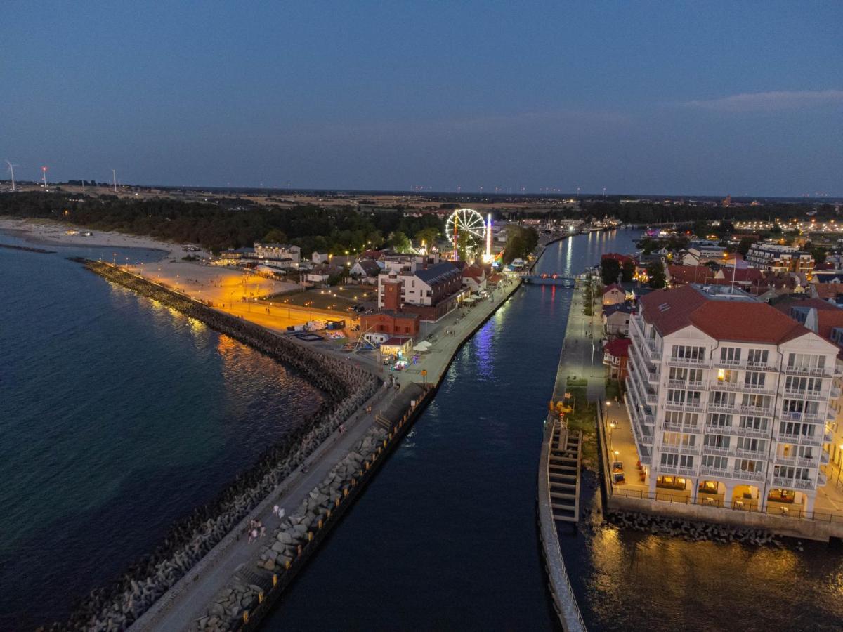 Nalu Glamp Hotel Ujście-Darłowskie Buitenkant foto
