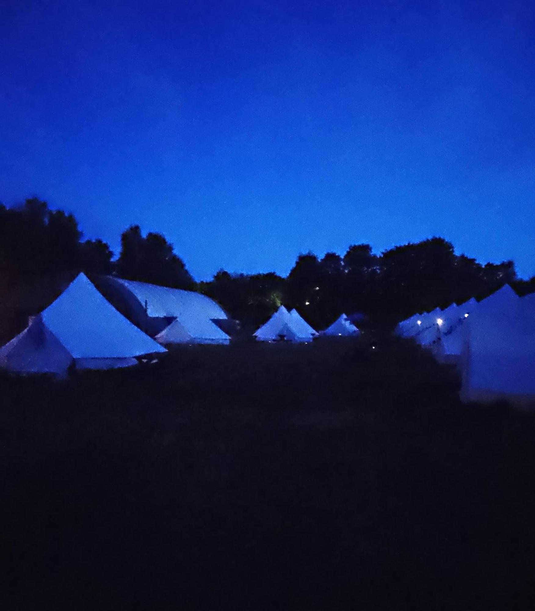 Nalu Glamp Hotel Ujście-Darłowskie Buitenkant foto