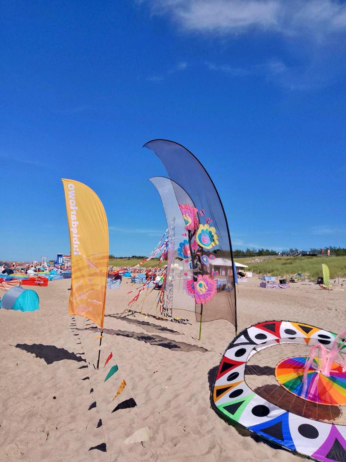 Nalu Glamp Hotel Ujście-Darłowskie Buitenkant foto